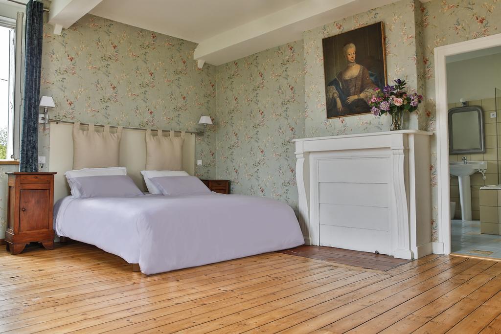 Clerval Maison D'Hotes Et Gites Dragey Номер фото